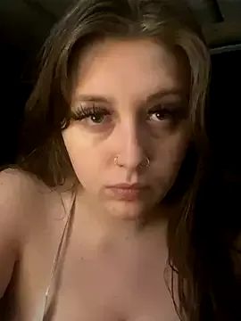 SnowbunAug from StripChat is Freechat