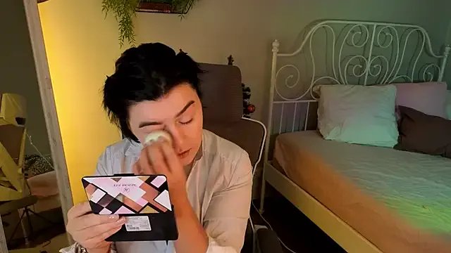 Try girls webcam shows. Sweet cute Free Performers.