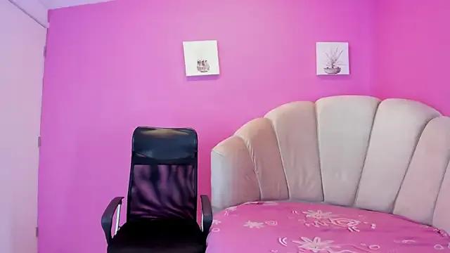 Try girls webcam shows. Sweet cute Free Performers.