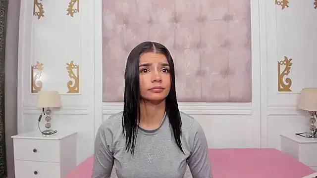 SofiMotielle from StripChat is Freechat