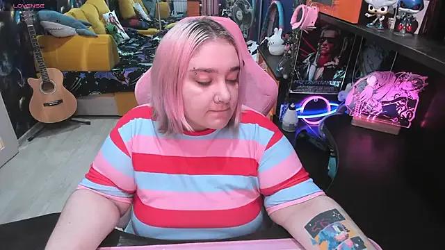 Try girls webcam shows. Sweet cute Free Performers.