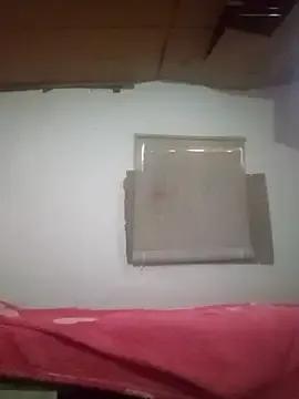 Sol_kissme from StripChat is Freechat