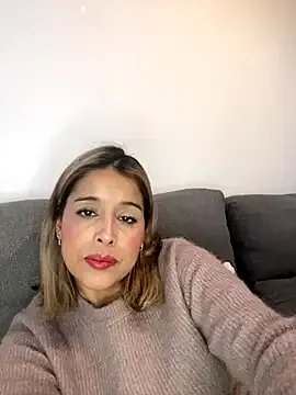 Try girls webcam shows. Sweet cute Free Performers.