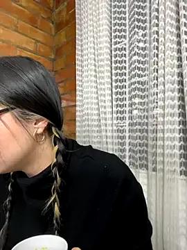 Sophia_Ossa_ from StripChat is Freechat