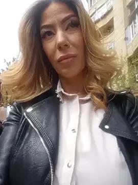 Try girls webcam shows. Sweet cute Free Performers.