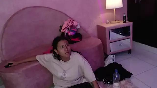 Soso_And_Esme from StripChat