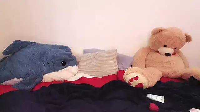 SparklingSoleil from StripChat is Freechat