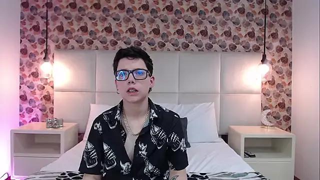 SpencerMontgomery from StripChat is Freechat