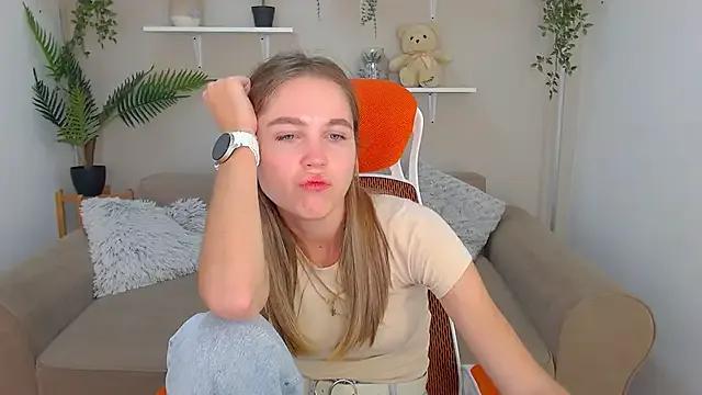 Spicy_Lexi from StripChat is Freechat