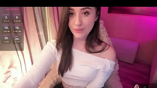 Freechat Sserendipityy on StripChat