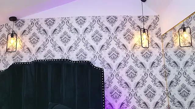 Stacy_London from StripChat is Freechat