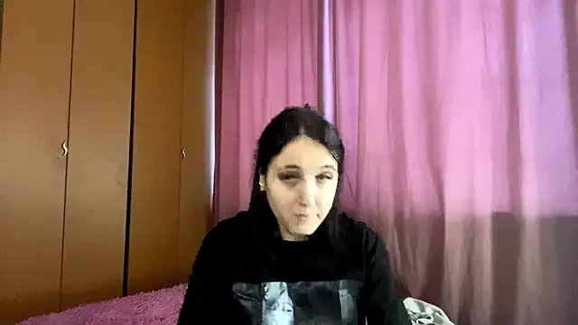 Try girls webcam shows. Sweet cute Free Performers.