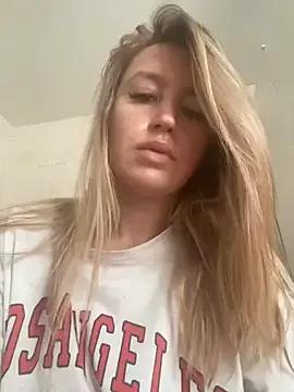 StasyWood from StripChat