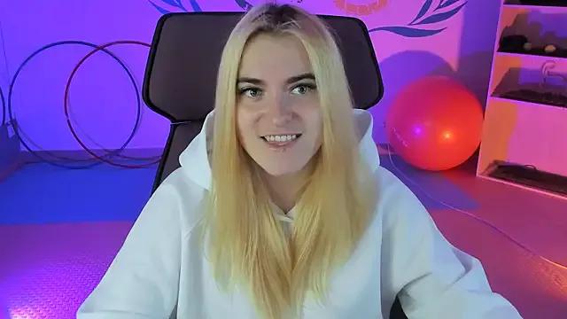 Stef_Nicks from StripChat is Freechat