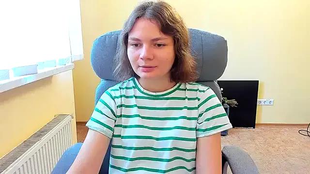 Stella-Maers from StripChat is Freechat