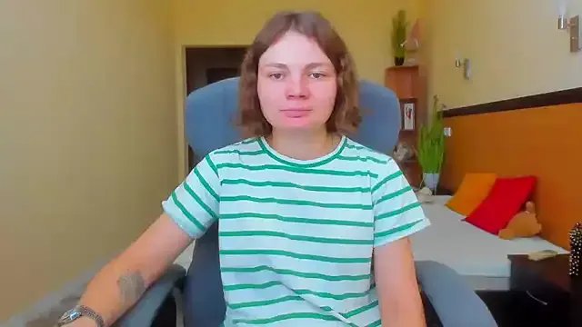 Try girls webcam shows. Sweet cute Free Performers.