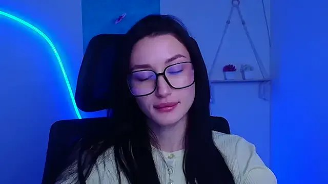 Try girls webcam shows. Sweet cute Free Performers.