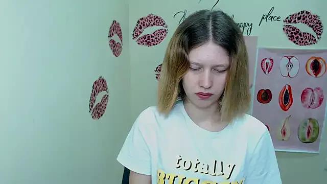Try girls webcam shows. Sweet cute Free Performers.