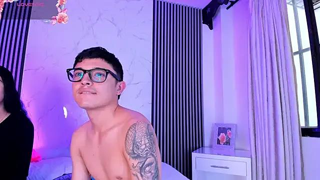 Try girls webcam shows. Sweet cute Free Performers.