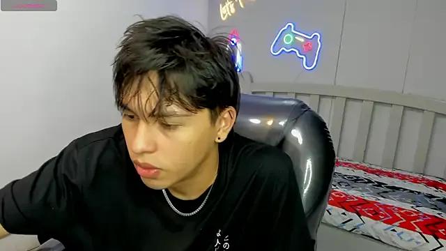 StiwenTwink from StripChat is Freechat