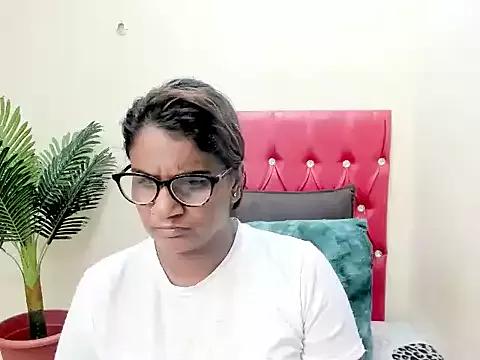 Strawberry_Lips from StripChat is Freechat