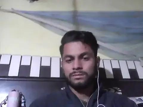 Stubborndesiboy from StripChat is Freechat