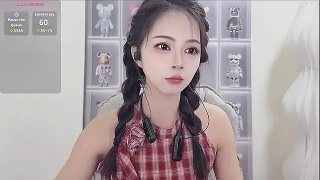 Sue101010 from StripChat