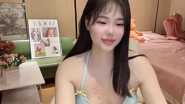 Try girls webcam shows. Sweet cute Free Performers.