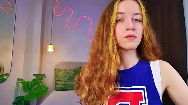 Summer_Red_Daze from StripChat is Freechat