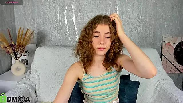 sunn_shine from StripChat is Freechat