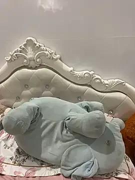 Sunny_babyy from StripChat is Freechat