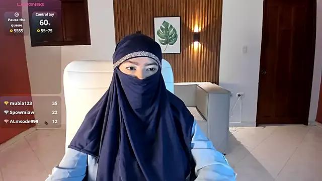 Susan_aziz from StripChat is Freechat