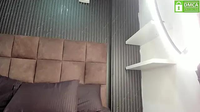 Sussy_Vixen from StripChat