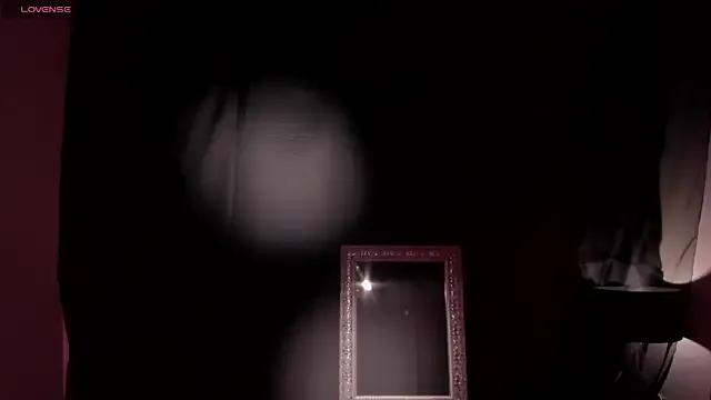 SussyBellX from StripChat