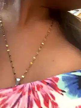 Sweed-virgin-pussy from StripChat is Freechat