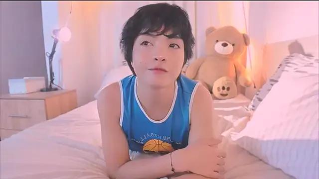 Sweet_Allan from StripChat is Freechat