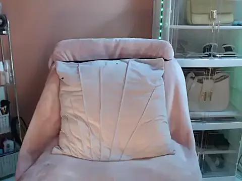 Sweet_kitty60xx from StripChat