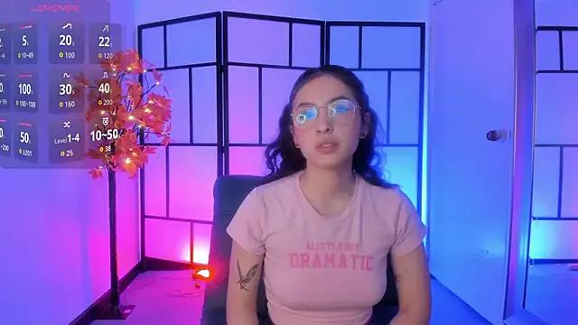 Try girls webcam shows. Sweet cute Free Performers.