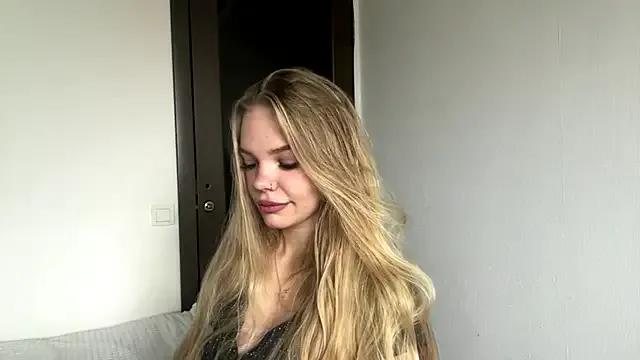 SweetAmelia69 from StripChat is Freechat