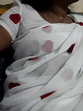 sweetqueen143 from StripChat is Freechat