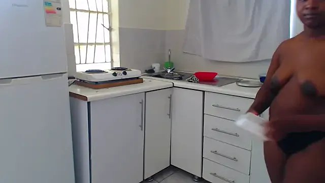 SWEETSEXYBARBIE from StripChat is Freechat