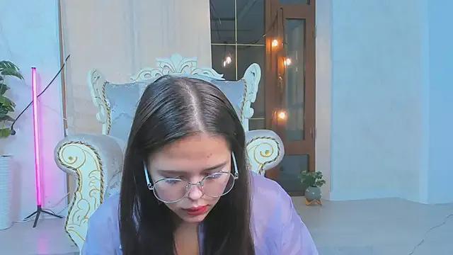 Try girls webcam shows. Sweet cute Free Performers.