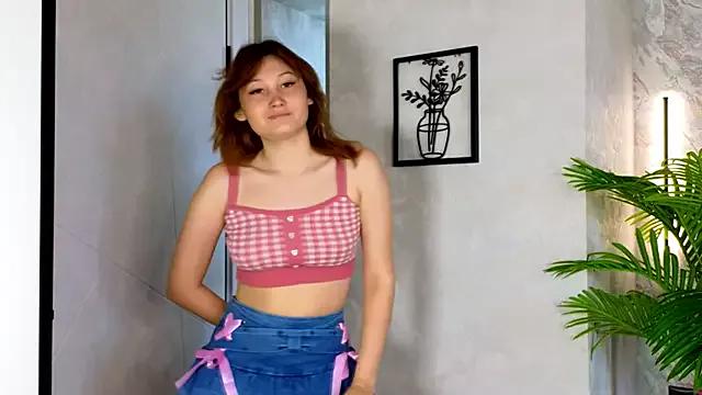 Try girls webcam shows. Sweet cute Free Performers.