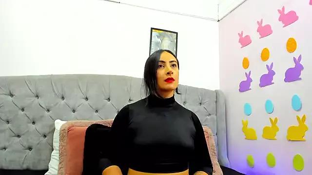 TamaraMartinn from StripChat is Freechat