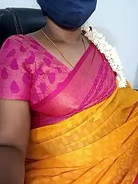 Tamil-hotwife from StripChat is Freechat