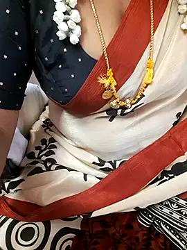 Tamil_Ammani from StripChat is Freechat