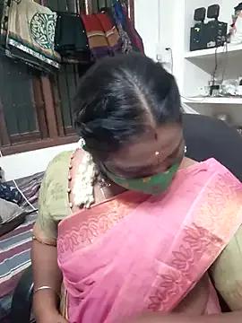 Tamil_Kavitha10 from StripChat is Freechat