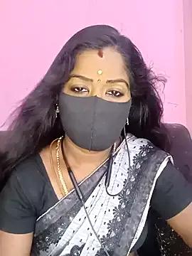 tamilammukuttyy from StripChat is Freechat
