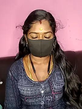 tamilammukuttyy from StripChat is Freechat