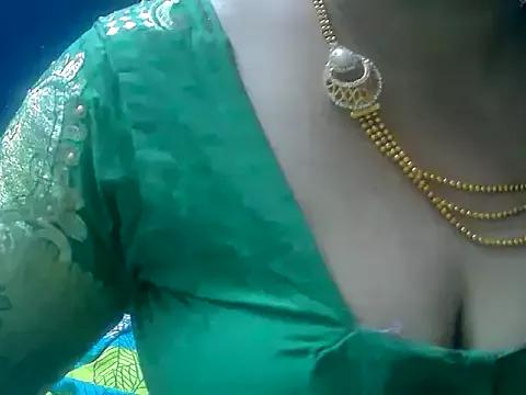 TamilSexyrani from StripChat is Freechat